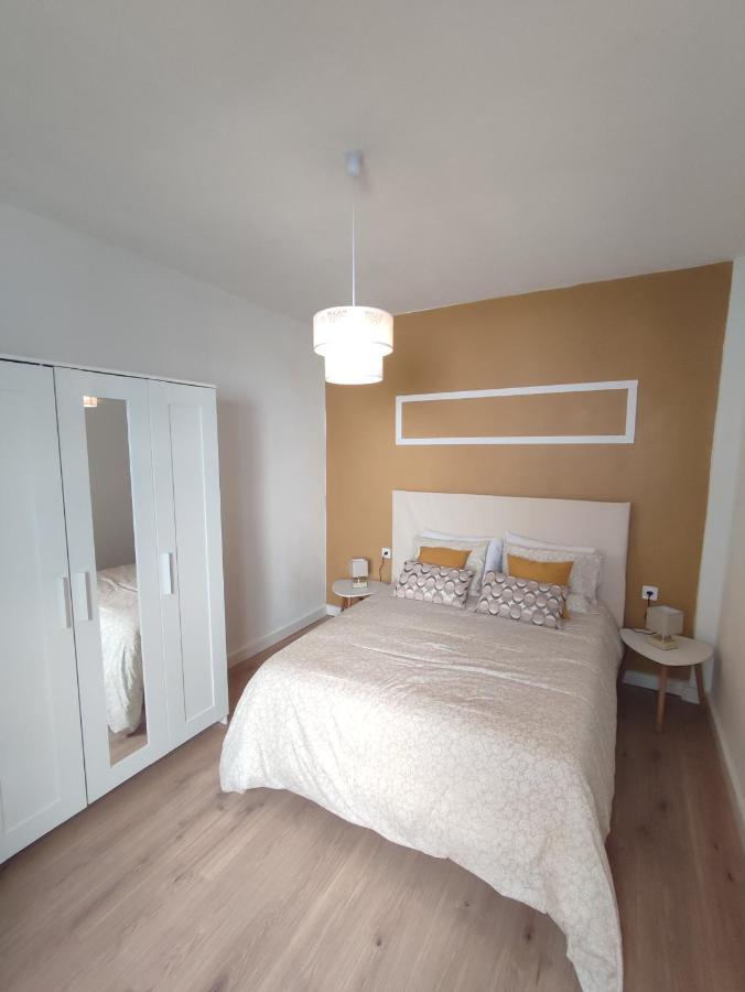 La Casona Vivienda Uso Turistico Recien Reformada En El Centro De Vilagarcia. Вилагарсия де Ароуса Екстериор снимка